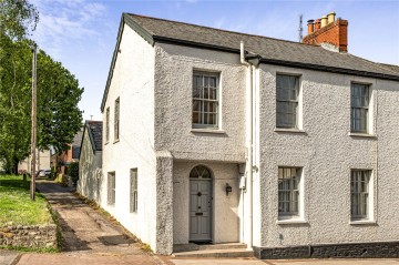 image of 40 High Street, Chard