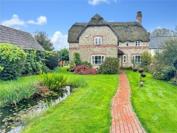 image of 1 Home Farm, School Lane