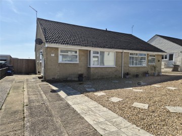 image of 5 John Gunn Close, Chard
