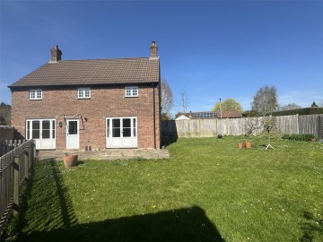 image of Manor Farm Close, Tatworth