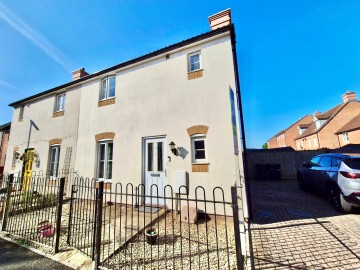 image of 2 Wyatt Way, Chard