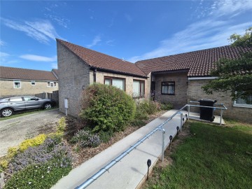 image of 13 Springmead, Chard