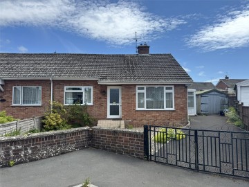 image of 79 King Cerdic Close, Chard