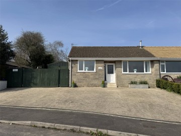 image of 21 Wellings Close, Tatworth