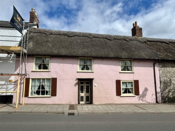 image of 36 High Street, Chard