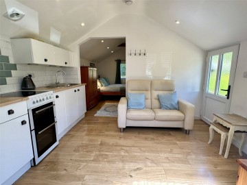 image of 2 Rose Green, Dinnington