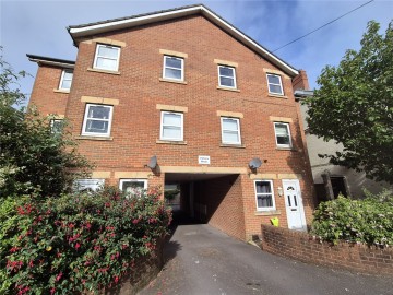 image of 8 Victoria Mews, Chard